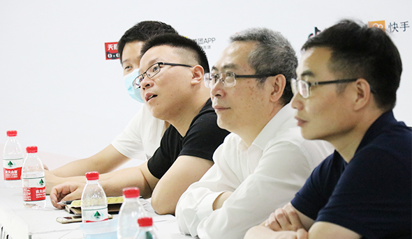 浙江大学HMBA管理精英一行莅临塑青春总部